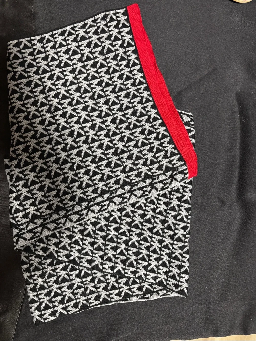 Black & White Knit Scarf with Red Trim
